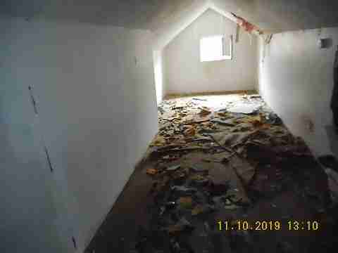 12090 Roselawn (51)_m.jpg